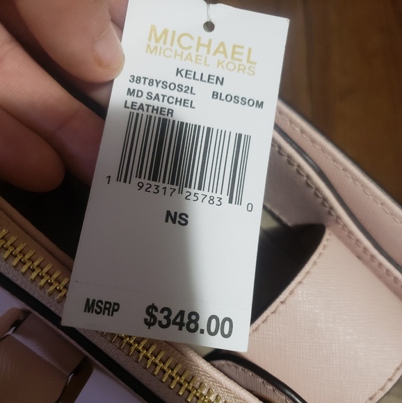Michael Kors Pink Purse - Picture 3 of 6